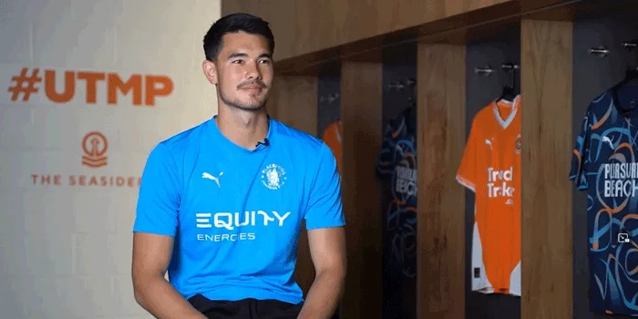 Elkan Baggott – Pamer Momen Debut di Blackpool dan Nomor Punggung Baru