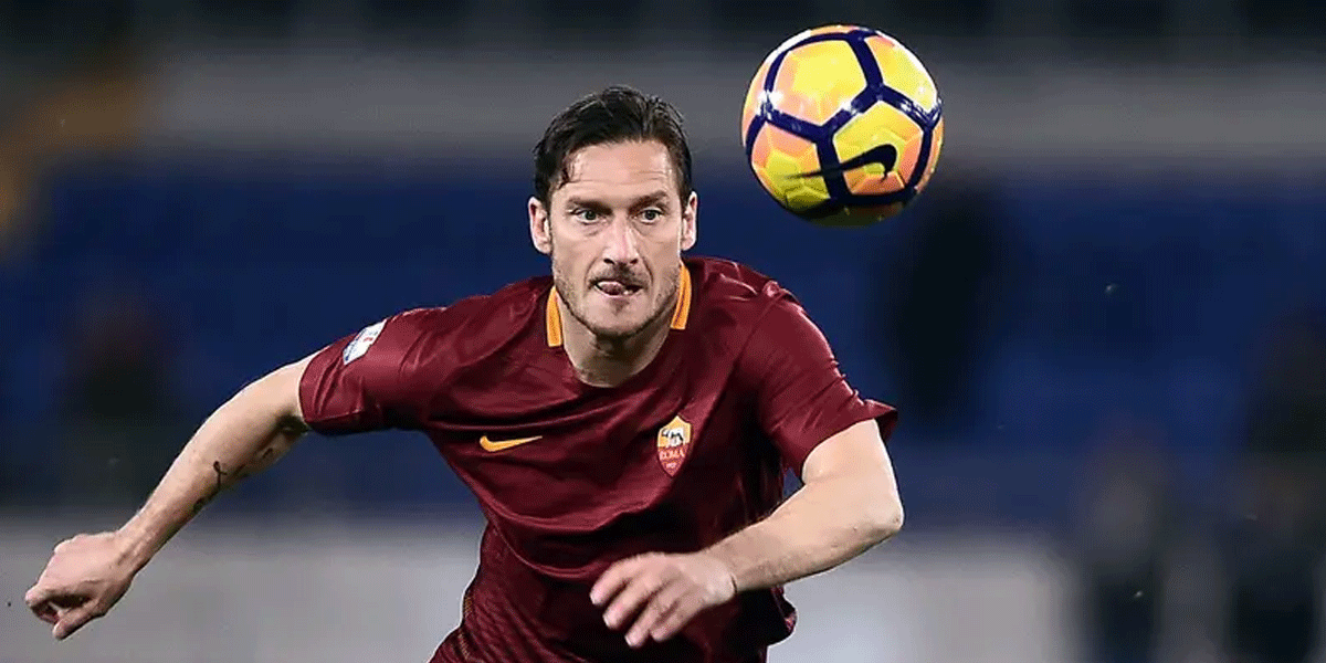 Loyalitas Kepada AS Roma