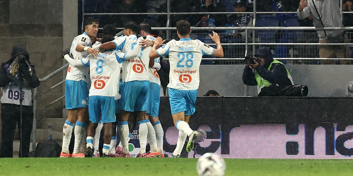 Strasbourg-Membalas-dan-Momen-Penalti-Dramatis